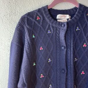 Vtg Kipling Girlcorp Feminine Preppy Cottagecore Embroidered Wool Cardigan Sz 42